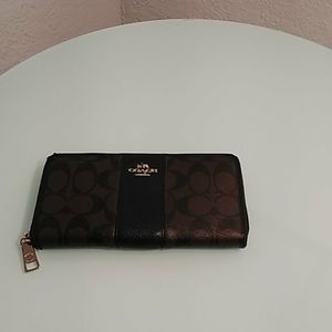 Coach wallet